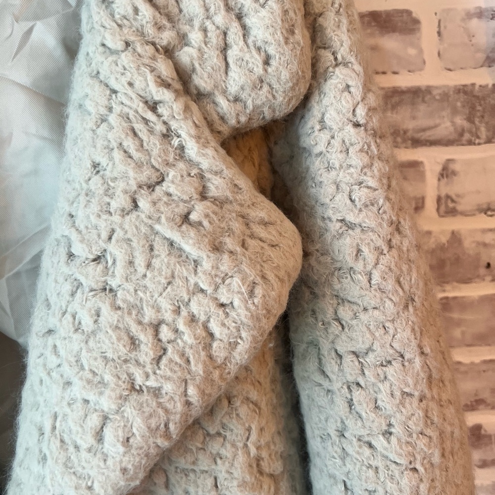 Vero Moda Off-White Teddy Jacket - Picture 2 of 4